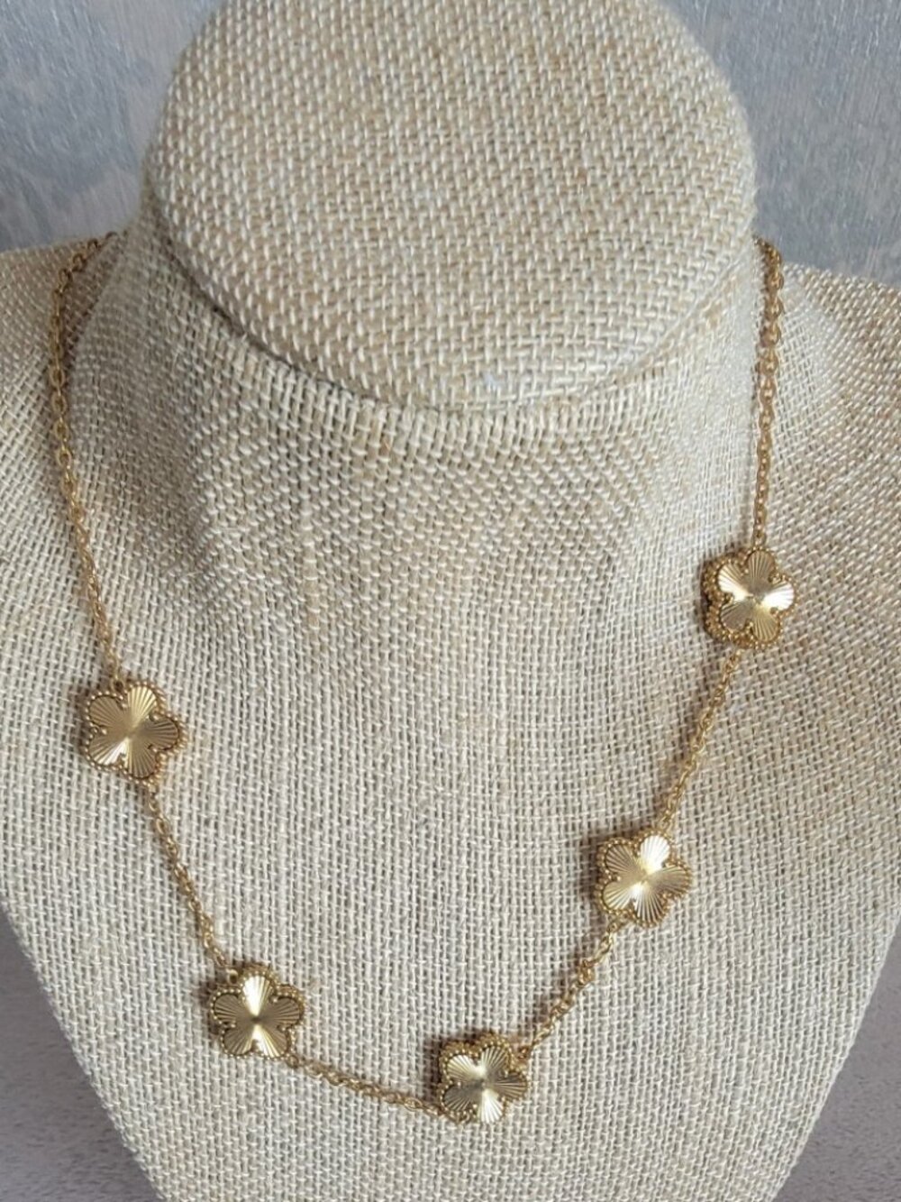 Designer Inspired Gold Tone Necklace Set - Picture 3 of 4